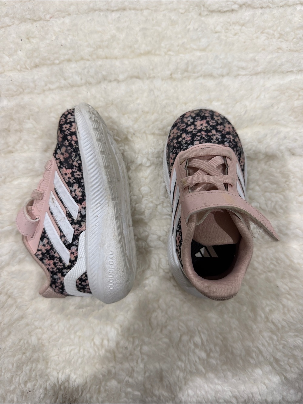 Toddler floral print Adidas